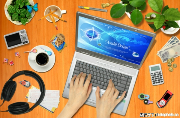 创意设计专辑03图片-创意设计图 敲击键盘 耳机